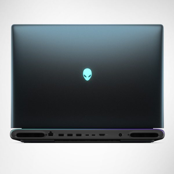 Alienware Area 51 Gaming Laptop Intel Core Ultra 9 RTX 5090-18
