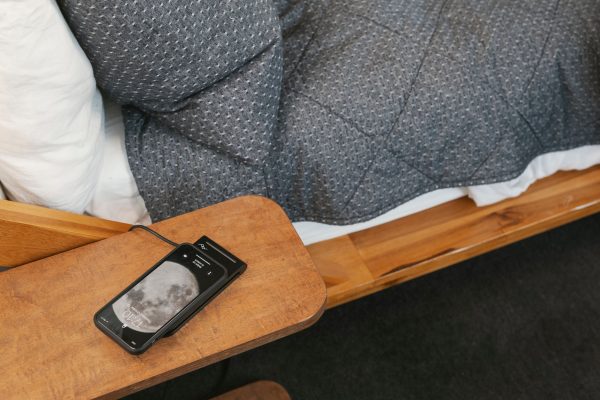 Peak Design Wireless Charging Stand Aluminum Magnetic-7